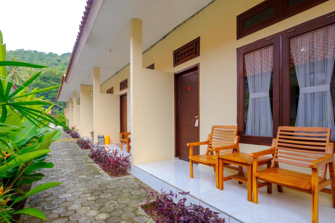 Oyo 2864 Mangsit Garden Homestay Eksteriør bilde